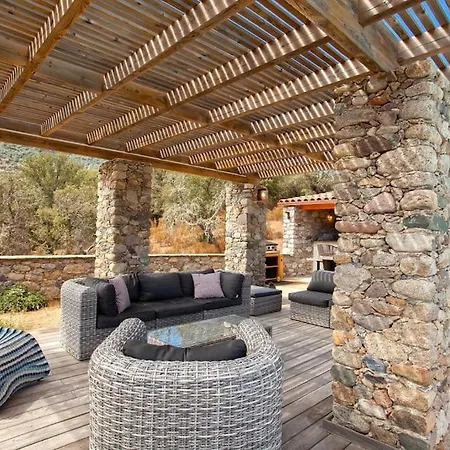 Maison En Pierre Corse Avec Vue Proche Des Gorges De L'asco Entre Montagne Et Piscine Villa Moltifao