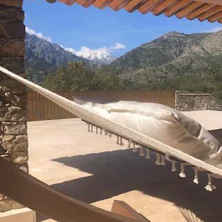 Maison En Pierre Corse Avec Vue Proche Des Gorges De L'asco Entre Montagne Et Piscine 别墅 *