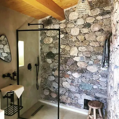 Maison En Pierre Corse Avec Vue Proche Des Gorges De L'asco Entre Montagne Et Piscine * Moltifao