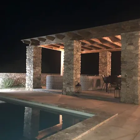 Maison En Pierre Corse Avec Vue Proche Des Gorges De L'asco Entre Montagne Et Piscine