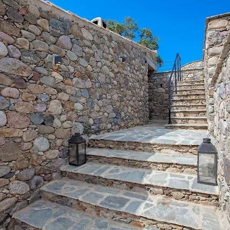 别墅 Maison En Pierre Corse Avec Vue Proche Des Gorges De L'asco Entre Montagne Et Piscine