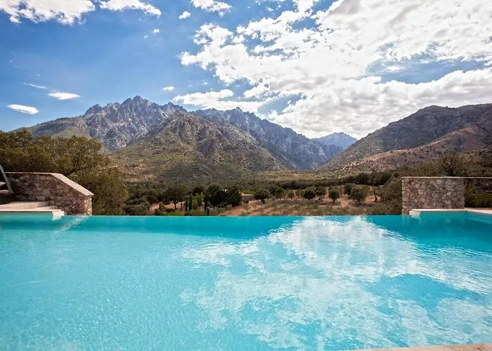 Vila Maison En Pierre Corse Avec Vue Proche Des Gorges De L'asco Entre Montagne Et Piscine Moltifao