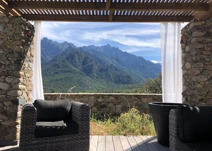 Maison En Pierre Corse Avec Vue Proche Des Gorges De L'asco Entre Montagne Et Piscine Vila