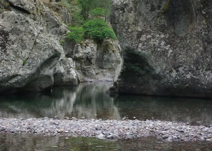 Maison En Pierre Corse Avec Vue Proche Des Gorges De L'asco Entre Montagne Et Piscine Vila *