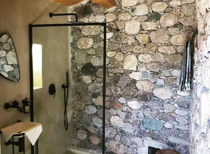 Maison En Pierre Corse Avec Vue Proche Des Gorges De L'asco Entre Montagne Et Piscine * Moltifao