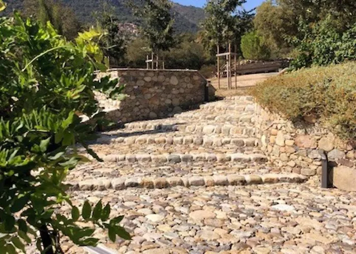 Maison En Pierre Corse Avec Vue Proche Des Gorges De L'asco Entre Montagne Et Piscine Vila